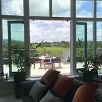 Beautiful Penthouse Apartment Dublin 18